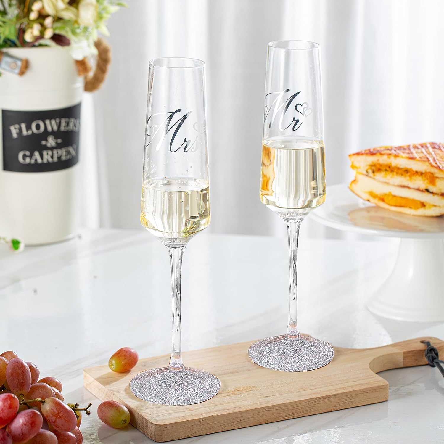 Bride and Groom Champagne Flutes Print Mr and Mrs Glasses for Wedding Glasses and Toasting Flutes Bridal Shower Gifts Engagement Gift - VARLKA
